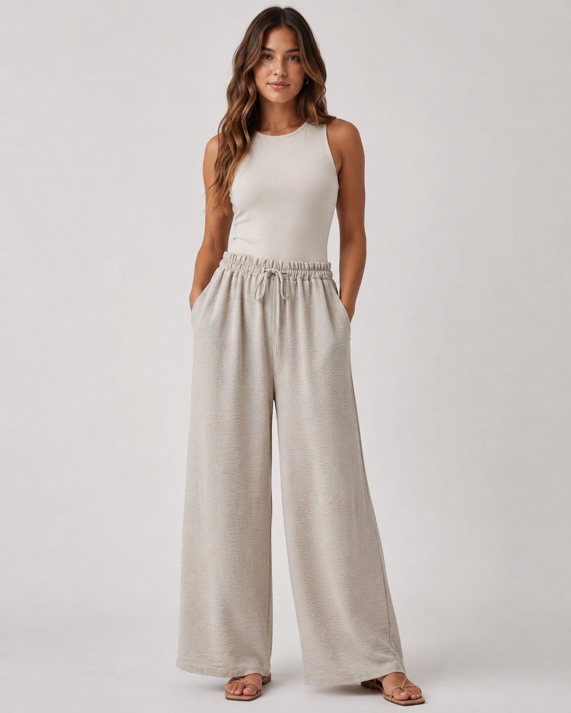 Pantalone palazzo con elastico in vita