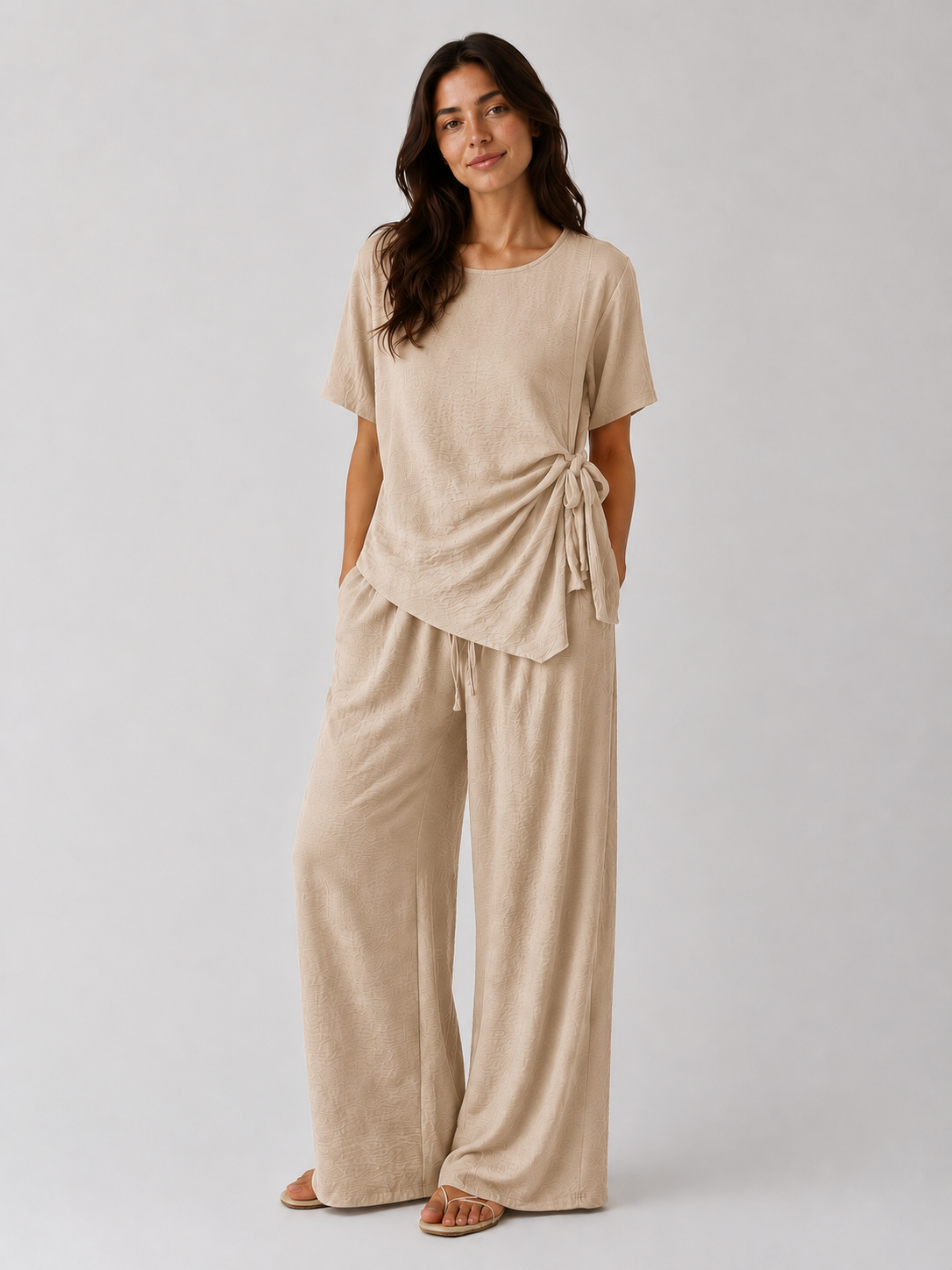 Completo Donna in Tessuto Effetto Mosso con Pantalone Palazzo