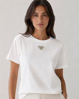 T-shirt con applicazione gioiello in strass
